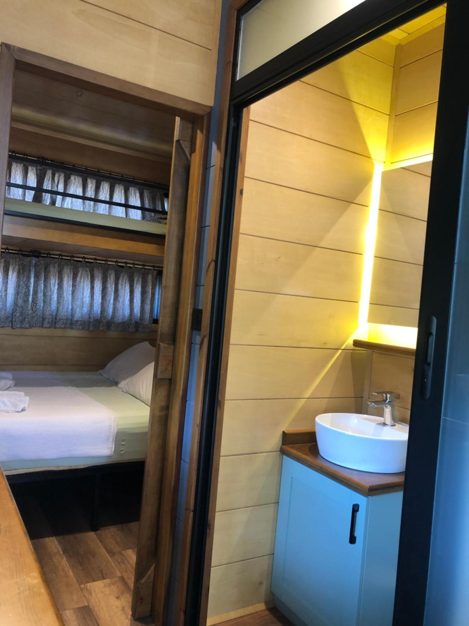 Отель Tiny House Kayakoey Kumquat Экстерьер фото